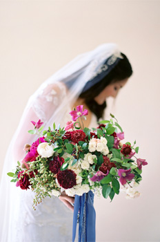 wedding-flowers-sarah-cover